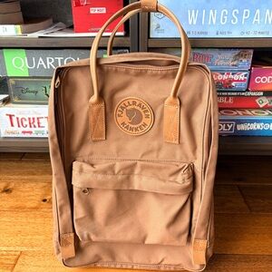 Fjallraven Kånken No.2 Laptop 15 Backpack in Hazel Brown